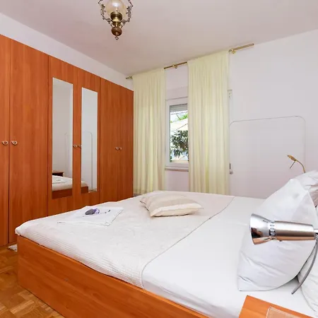 Diora Appartement Omiš